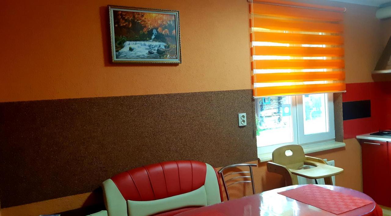 Dacha Podobovets 127 Otel Dış mekan fotoğraf